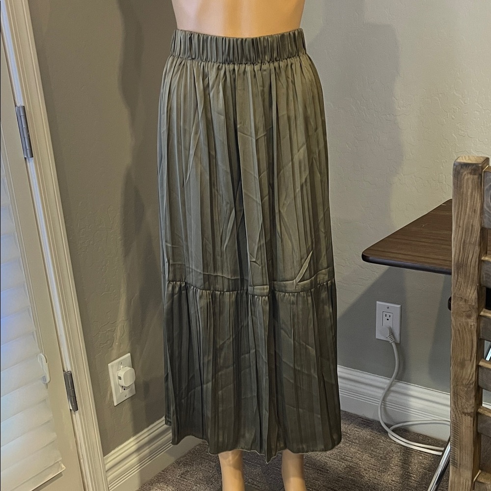 Olive Green Ankle Skirt M